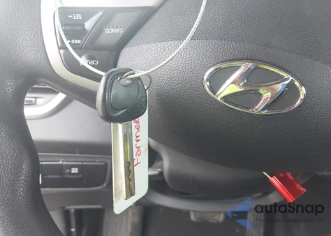 2013 Hyundai Veloster Base W/Black z USA, uszkodzony, nr VIN KMHTC6AD9DU118812